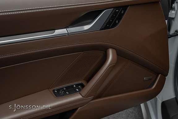 Porsche 911 Carrera S 20 of 23