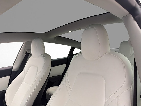 Tesla Model 3 12 of 30