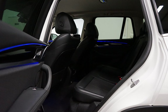 BMW X3 8 of 26
