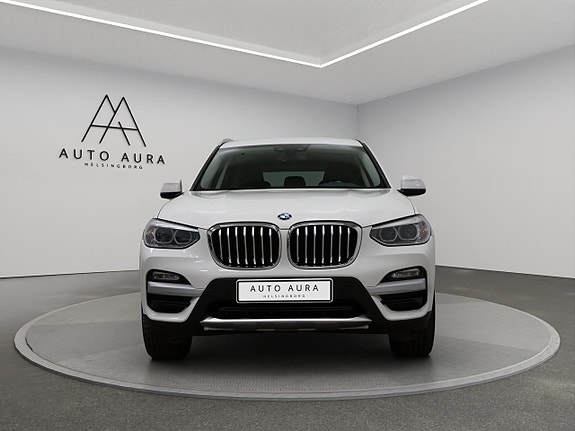 BMW X3 2 of 26
