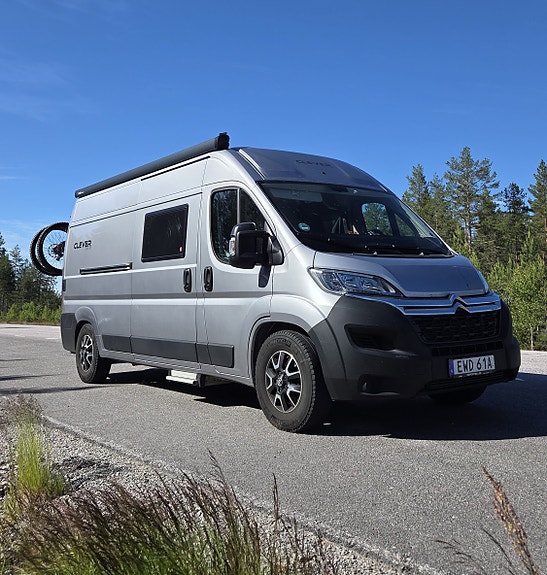Clever Husbil uthyres - Plåtis / Campervan, fyra bäddar 4 of 12