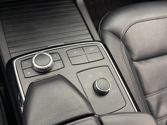 Mercedes-Benz GLE250 d 23 of 30