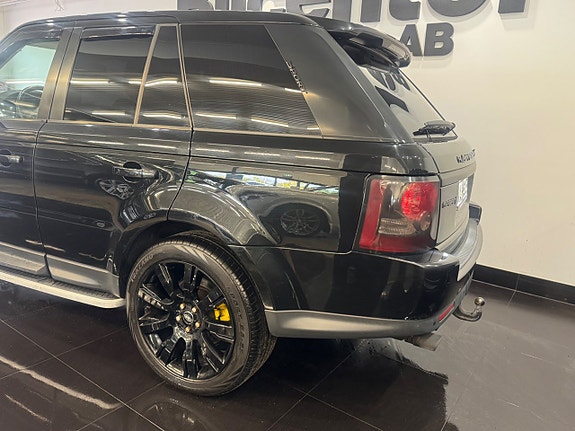 Land Rover Range Rover Sport 9 of 13