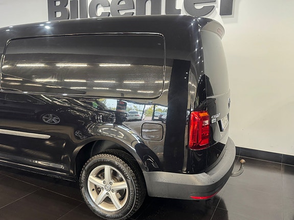 Volkswagen Caddy Maxi 4 of 13