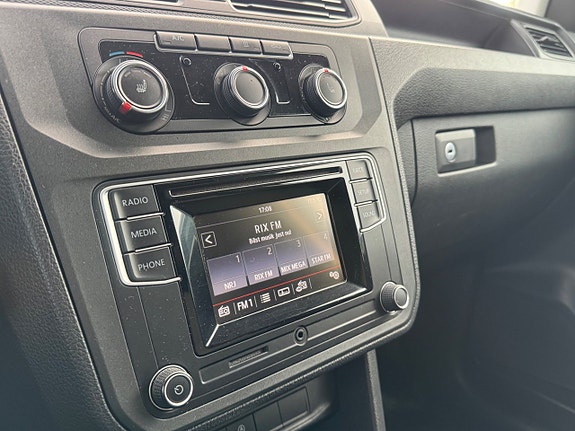Volkswagen Caddy Maxi 12 of 13