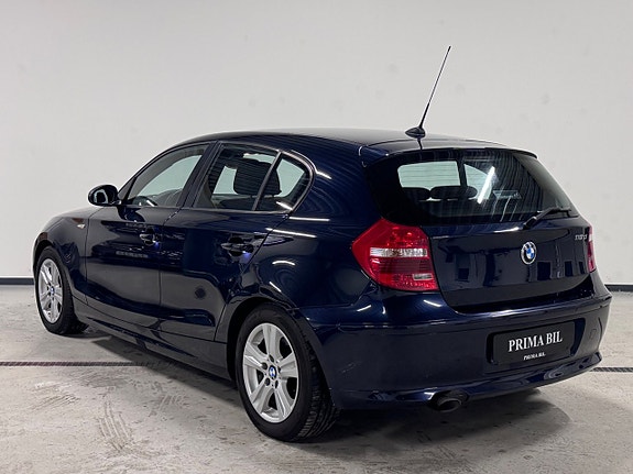 BMW 118d 6 of 17