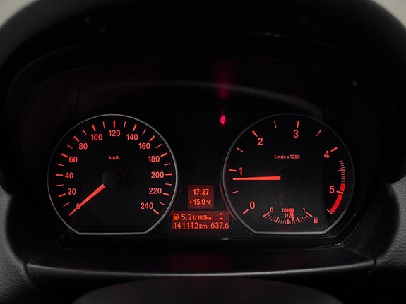 BMW 118d 12 of 17