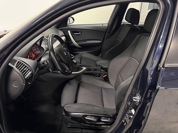 BMW 118d 8 of 17