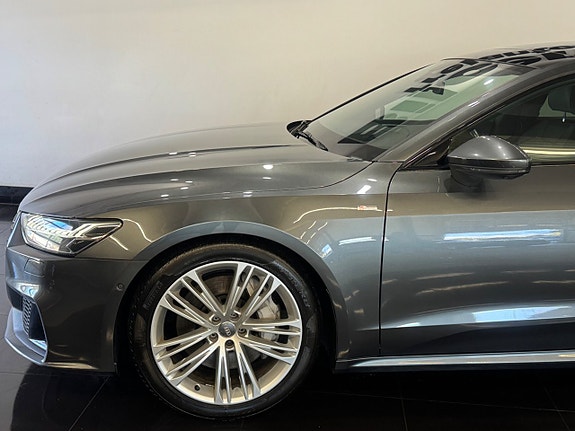 Audi A7 4 of 22