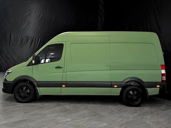 Mercedes-Benz Sprinter 319 11 of 30