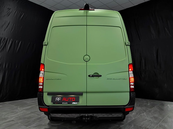 Mercedes-Benz Sprinter 319 18 of 30