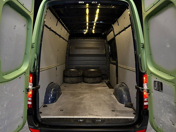Mercedes-Benz Sprinter 319 19 of 30