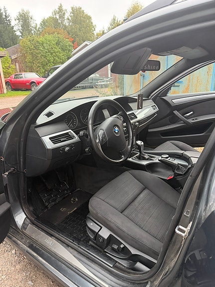 BMW 520d 7 of 10