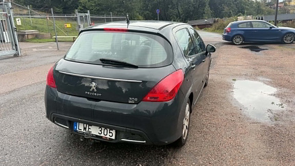 Peugeot 308 5 of 7