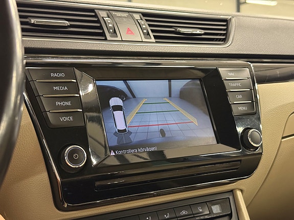 Skoda Superb 25 of 25