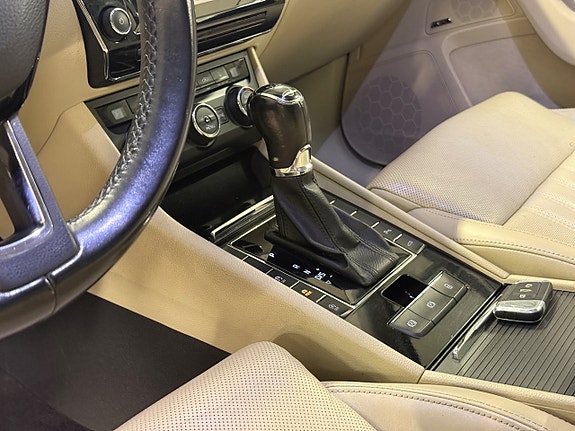 Skoda Superb 20 of 25