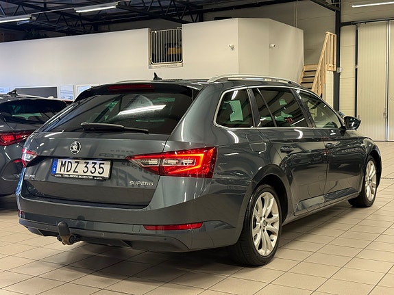 Skoda Superb 9 of 25