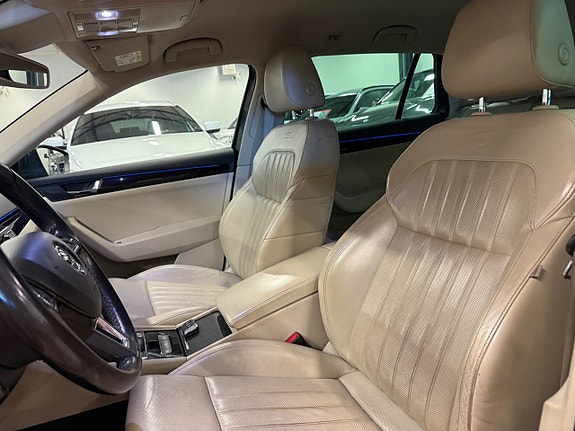 Skoda Superb 13 of 25