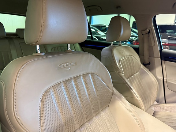 Skoda Superb 17 of 25
