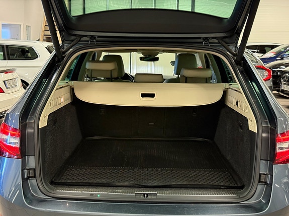 Skoda Superb 23 of 25