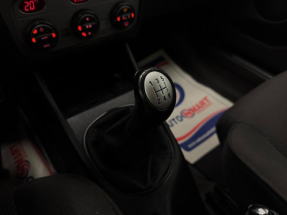 Alfa Romeo 147 9 of 18