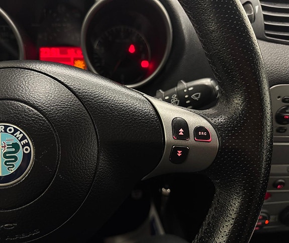 Alfa Romeo 147 10 of 18