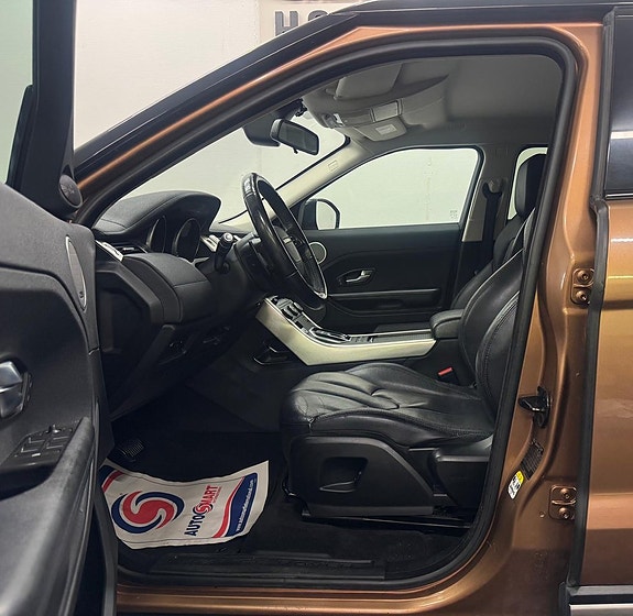 Land Rover Range Rover Evoque 29 of 30
