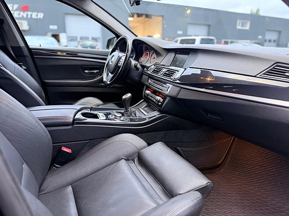 BMW 523i 9 of 20