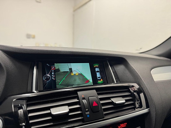 BMW X4 11 of 30