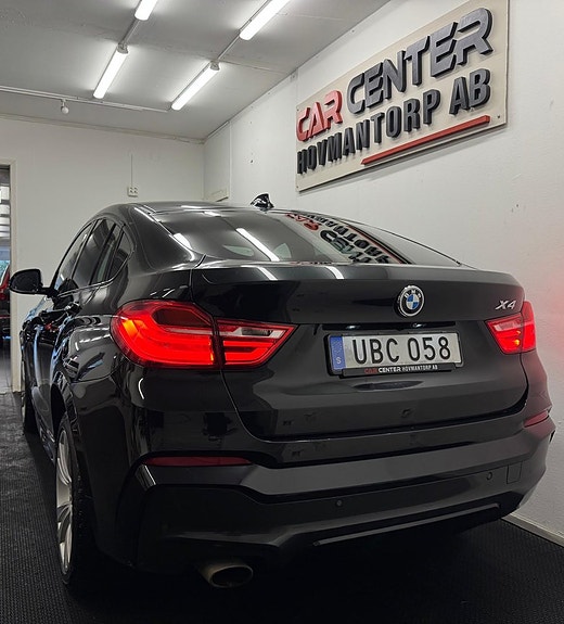 BMW X4 4 of 30