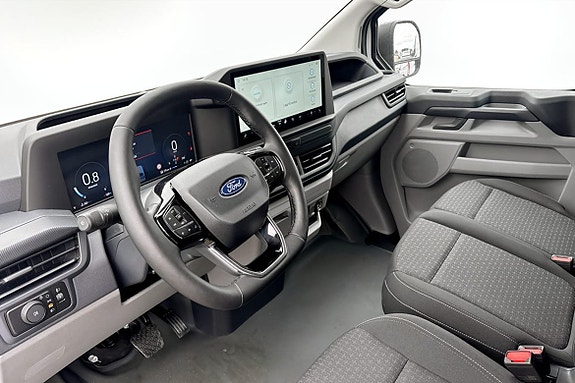 Ford Transit Custom 7 of 14