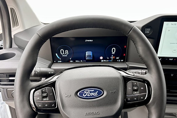 Ford Transit Custom 11 of 14