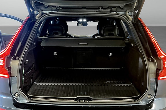 Volvo XC60 9 of 9
