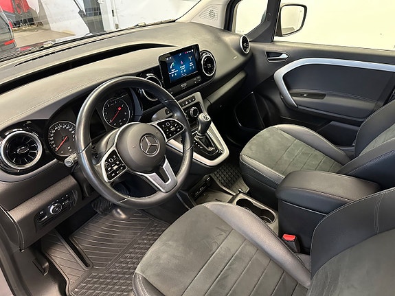 Mercedes-Benz T180 d 12 of 30