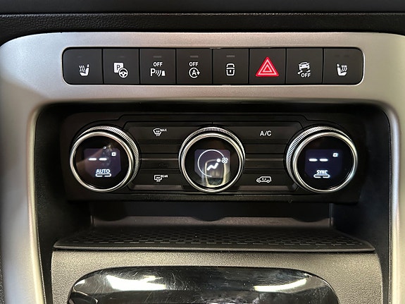 Mercedes-Benz T180 d 27 of 30