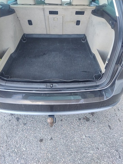 Volkswagen Passat Alltrack 9 of 18