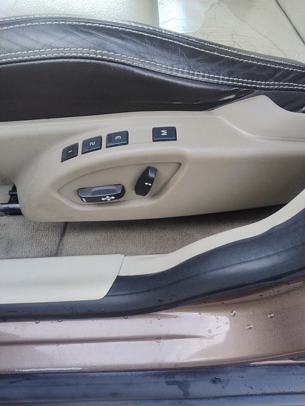Volvo XC60 16 of 30