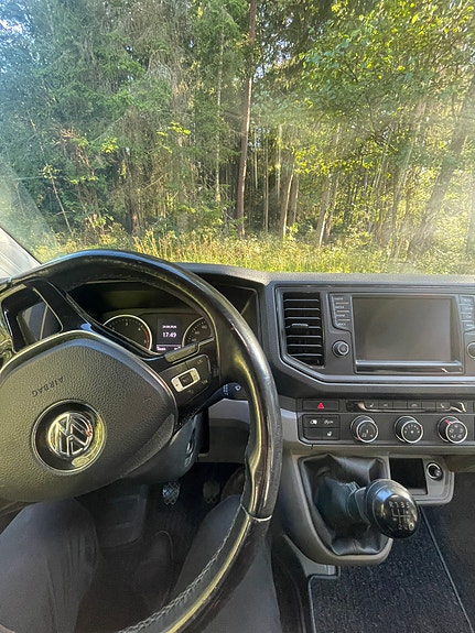 Volkswagen Crafter 4 of 7