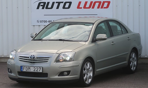 Toyota Avensis 6 of 23