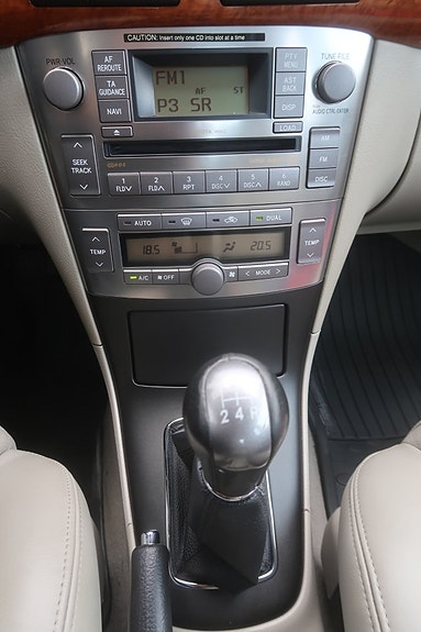 Toyota Avensis 13 of 23
