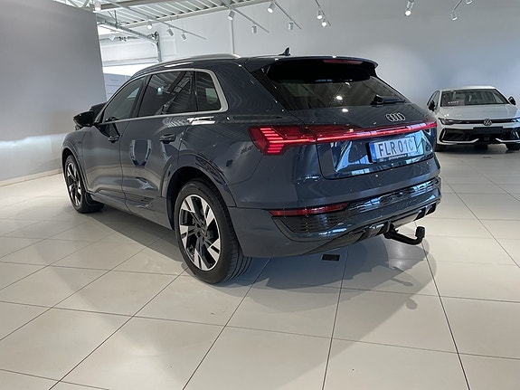 Audi Q8 e-tron 15 of 30