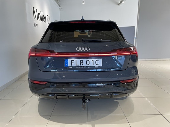 Audi Q8 e-tron 14 of 30