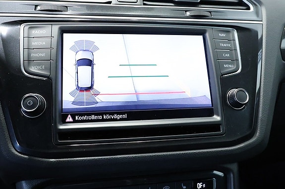 Volkswagen Tiguan 13 of 22