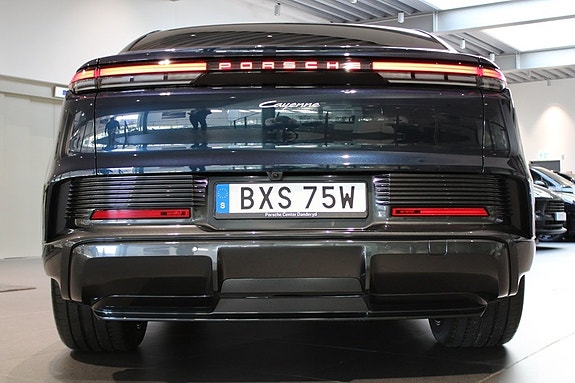 Porsche Cayenne Coupe 6 of 20
