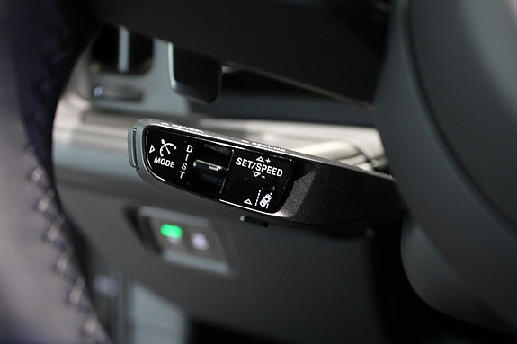 Porsche Cayenne 20 of 23