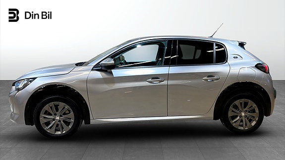 Peugeot e-208 2 of 18