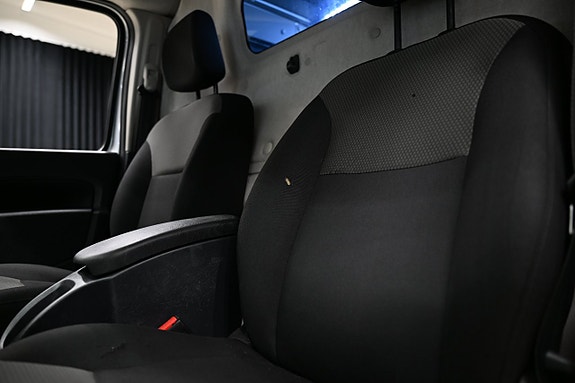 Renault Kangoo Maxi 19 of 29