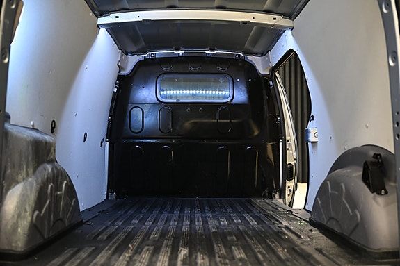 Renault Kangoo Maxi 8 of 29