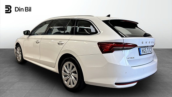 Skoda Octavia 3 of 12