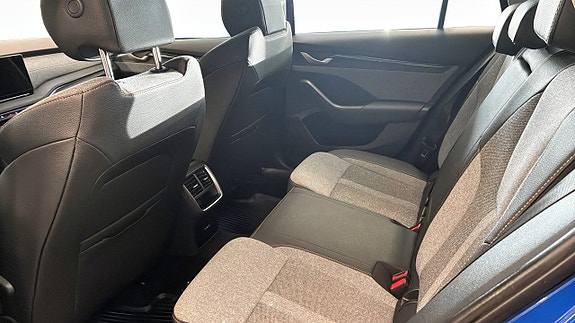 Skoda Octavia 11 of 12